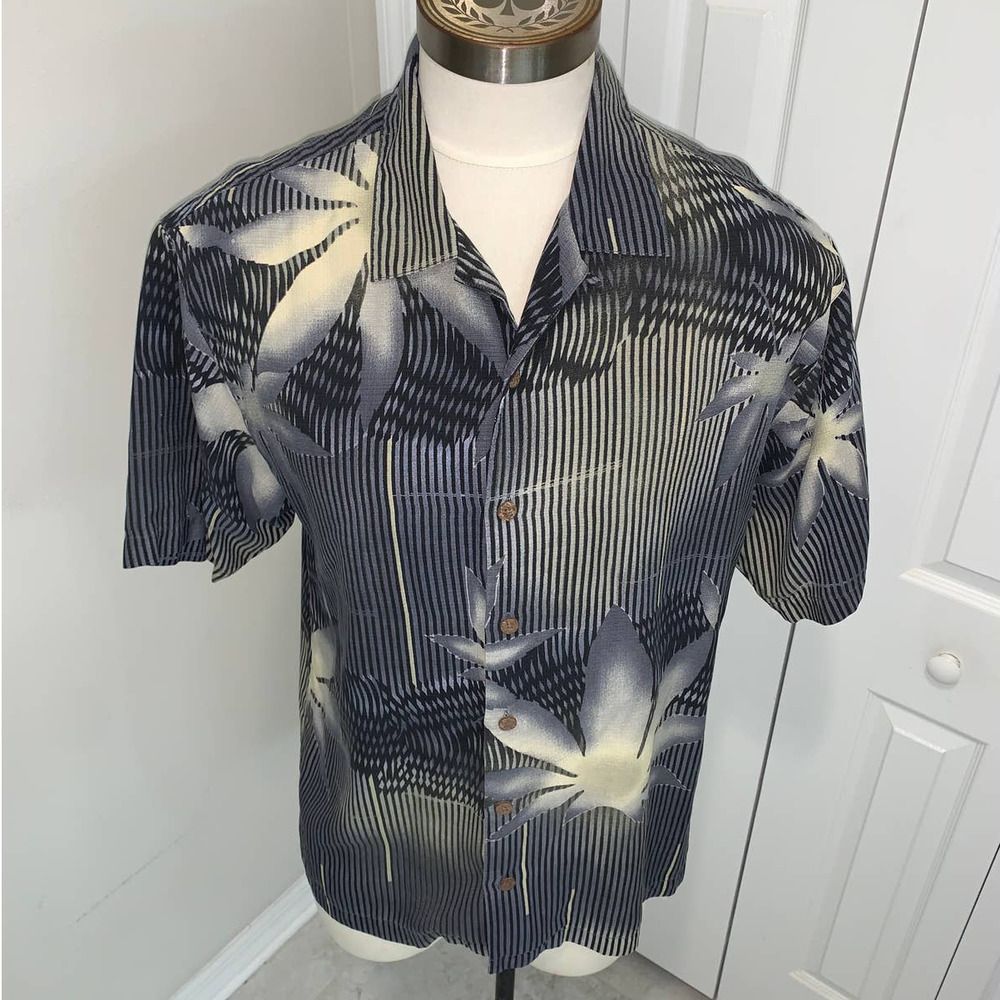 Tommy Bahama 100% Silk Grey/Black Striped with leaf design shirt - L